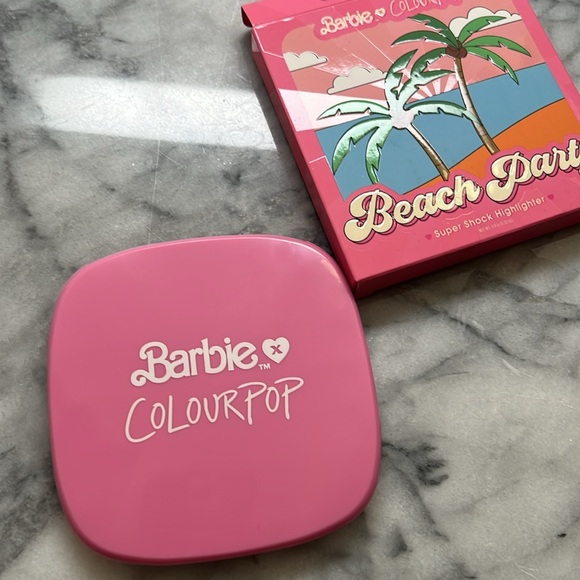 ColourPop x Barbie Beach Party Super Shock Highlighter - Picture 2 of 3
